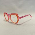 Lunettes De Vue Plein Les Mirettes - Modèle Diva 28 Coloris Rose Orange Opticien Stéphanie Danjou Cambrai