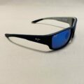 Lunettes de Soleil Local Kine 810 Homme De La Marque Maui Jim Coloris Noir Verres Polarisés Bleu Hawaï Opticien Stéphanie Danjou Cambrai